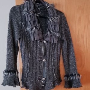 LISA INT'L GRAY BUTTON/ZIPPER CARDIGAN